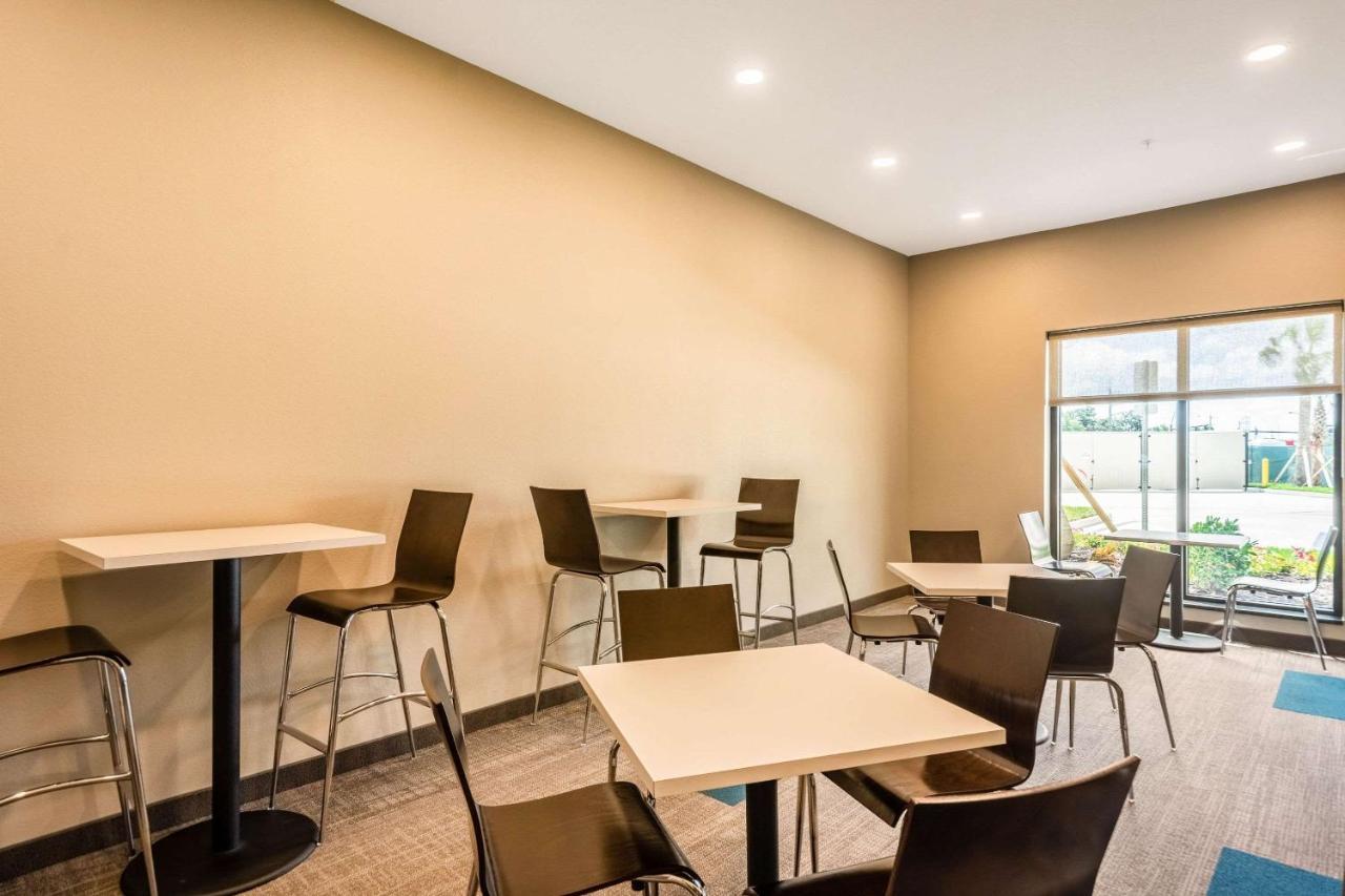 Mainstay Suites Sarasota I-75 Fruitville Экстерьер фото