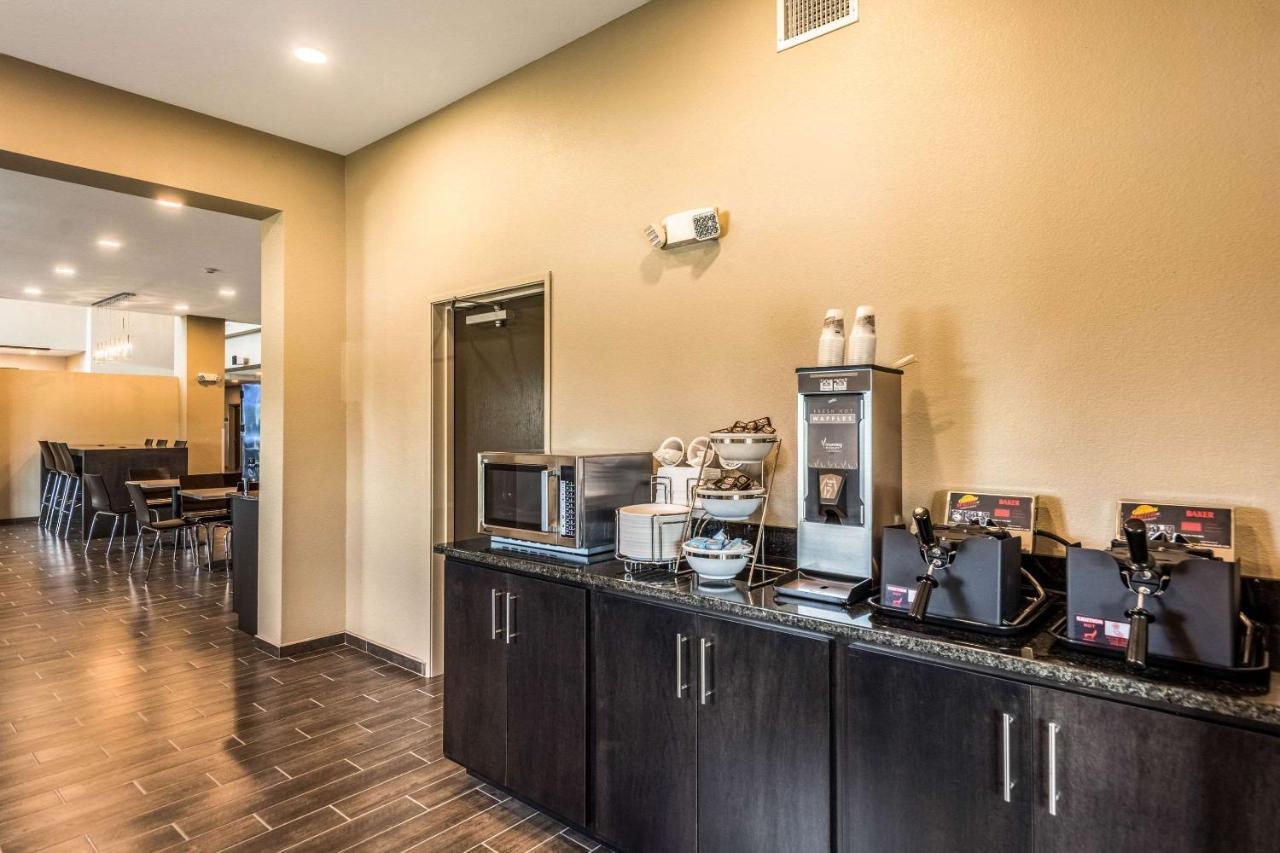 Mainstay Suites Sarasota I-75 Fruitville Экстерьер фото